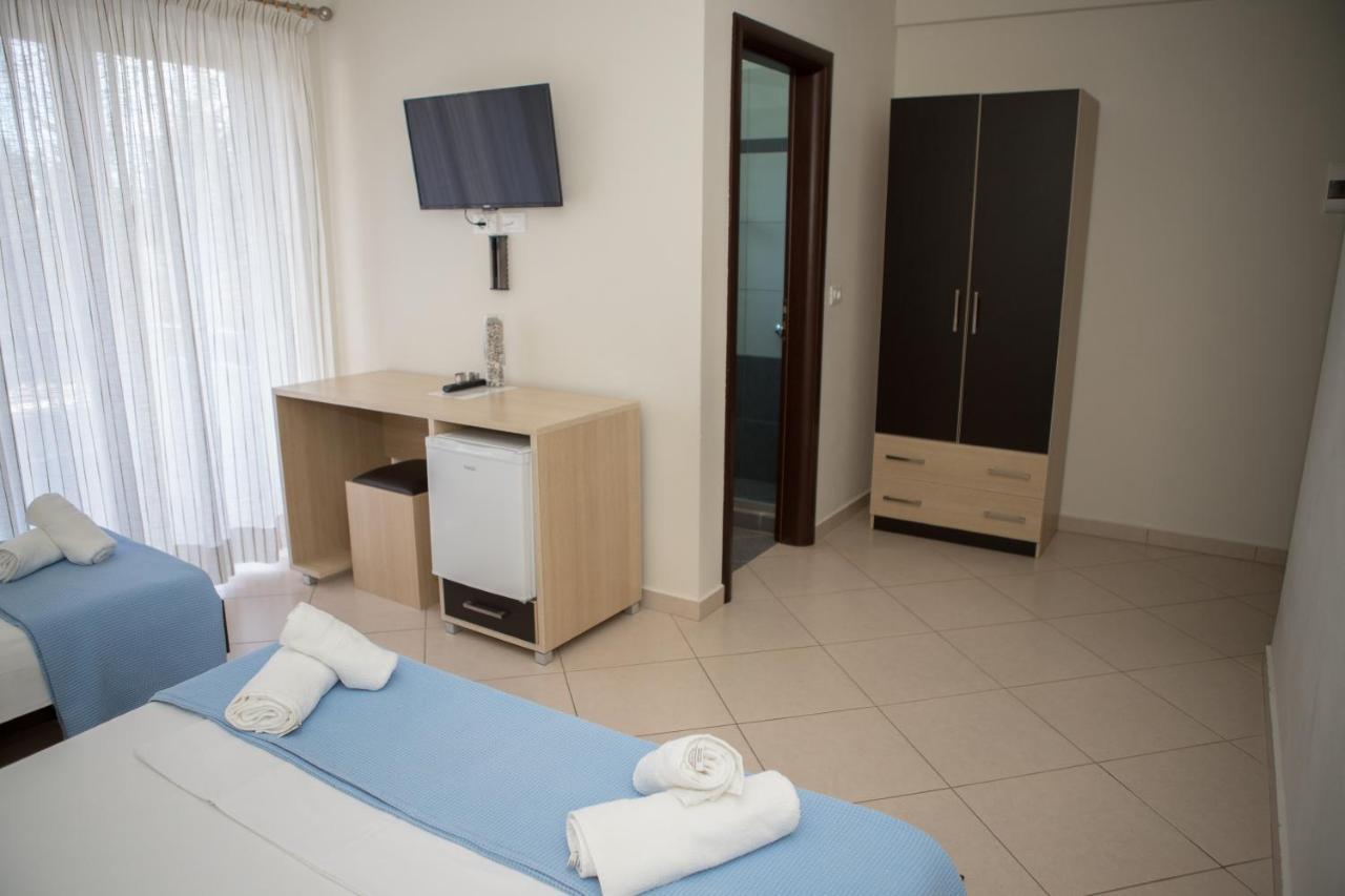 Perivolos Apartments Dhërmi Buitenkant foto