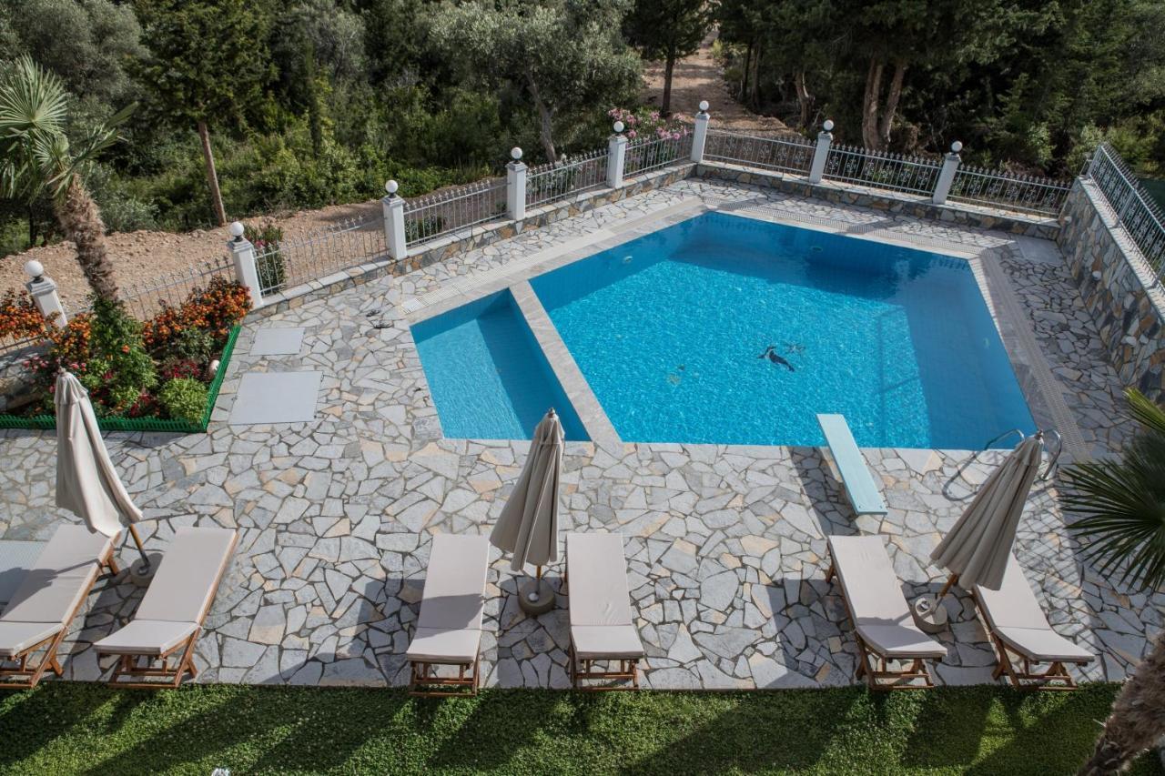 Perivolos Apartments Dhërmi Buitenkant foto