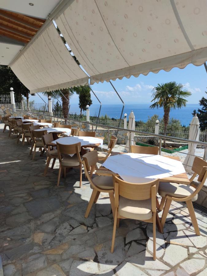 Perivolos Apartments Dhërmi Buitenkant foto