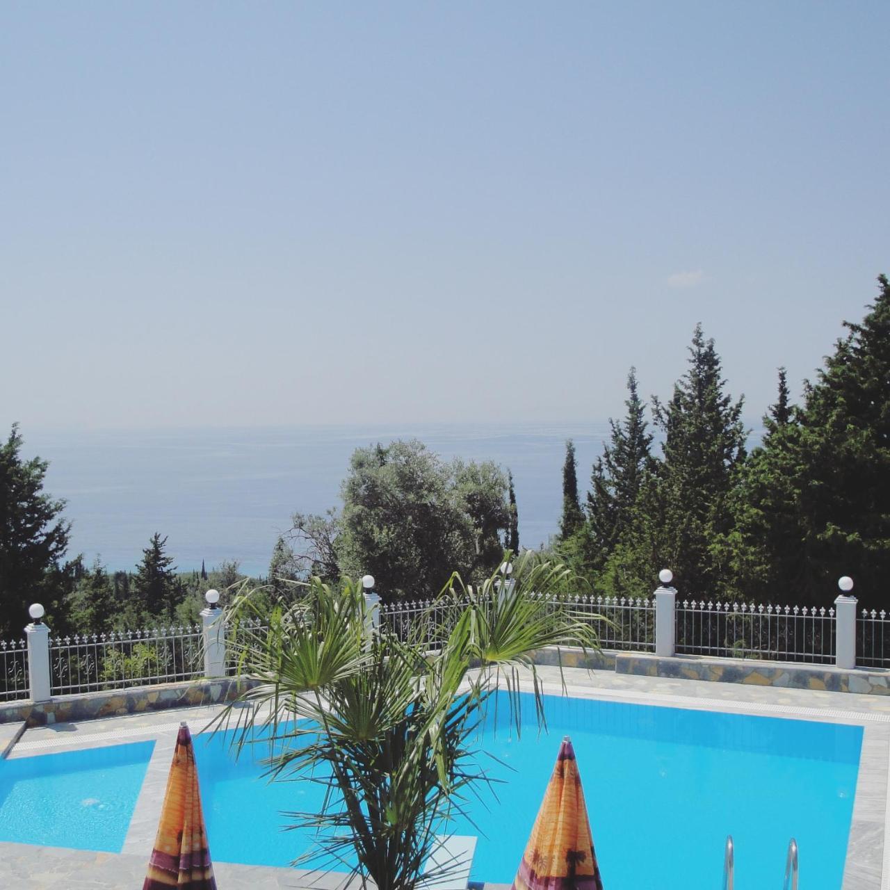 Perivolos Apartments Dhërmi Buitenkant foto