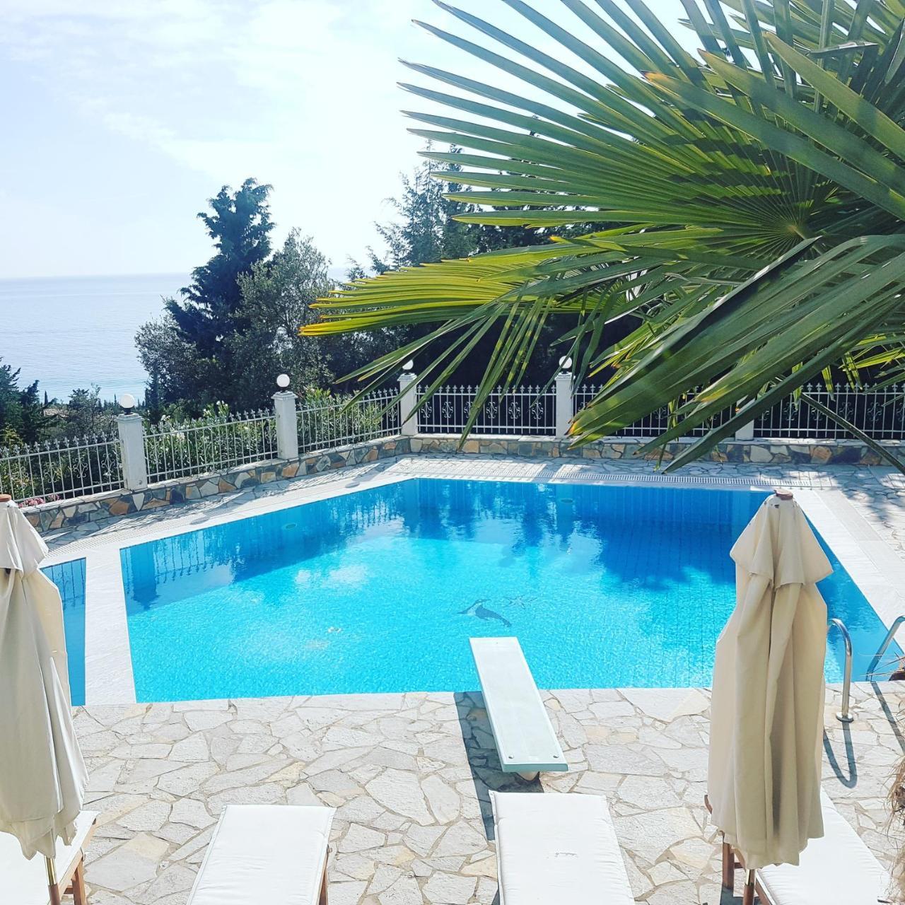 Perivolos Apartments Dhërmi Buitenkant foto